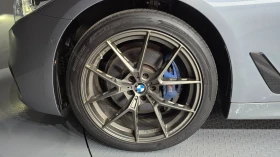 BMW 530 xDrive M SPORT * HUD* ПОДГРЕВИ* ОБДУХ* DISTR* , снимка 4