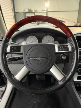 Chrysler 300c, снимка 16 - Автомобили и джипове - 45784548
