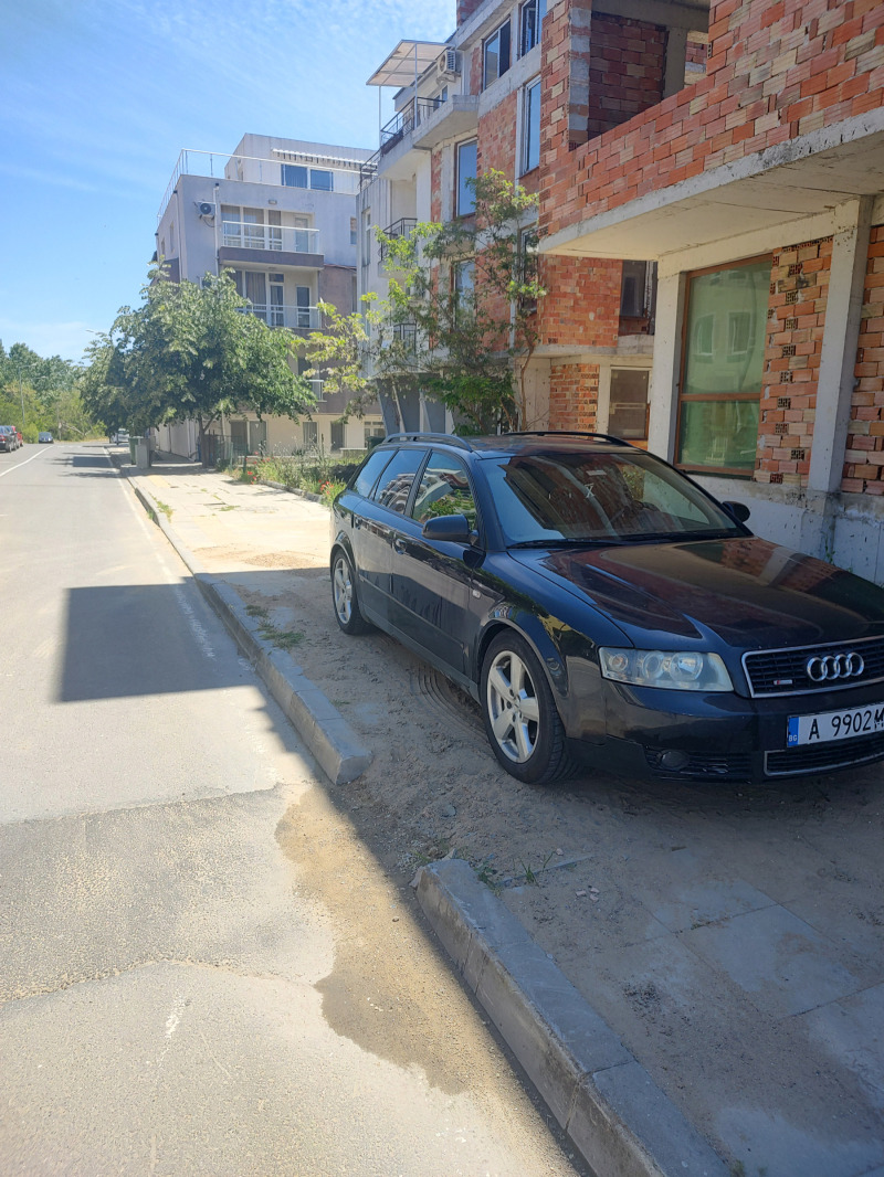 Audi A4, снимка 2 - Автомобили и джипове - 46044329