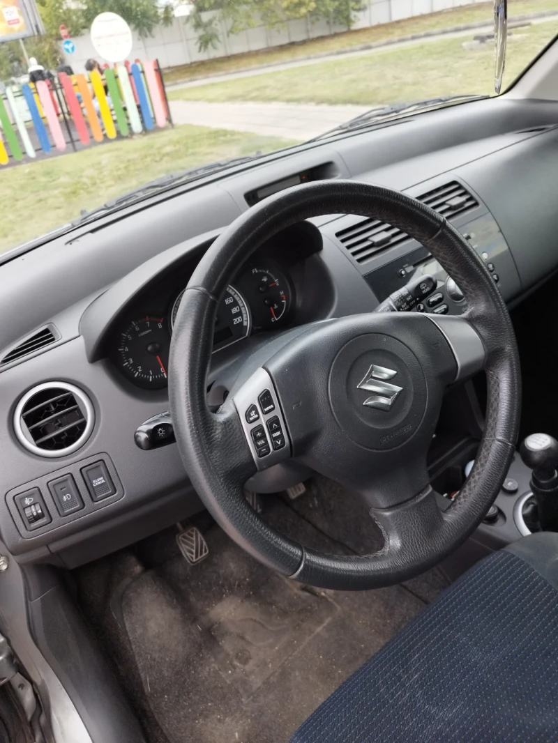 Suzuki Swift Газов инжекцион , снимка 5 - Автомобили и джипове - 47732817