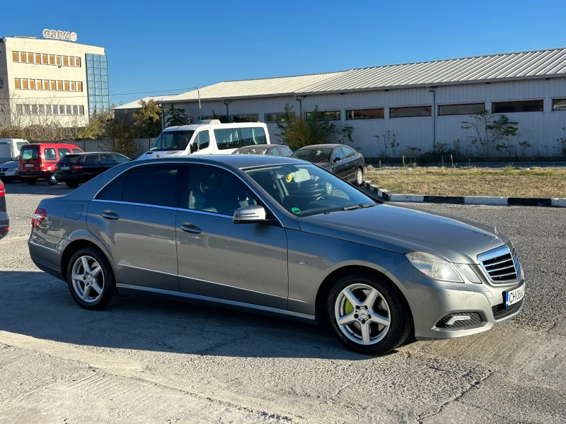 Mercedes-Benz E 250 CDI Avantgarde, снимка 2 - Автомобили и джипове - 47902428