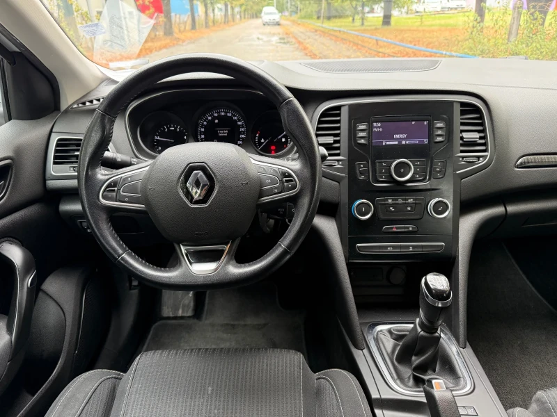 Renault Megane 1.5 dCi 110кс Рено България, снимка 12 - Автомобили и джипове - 51932064
