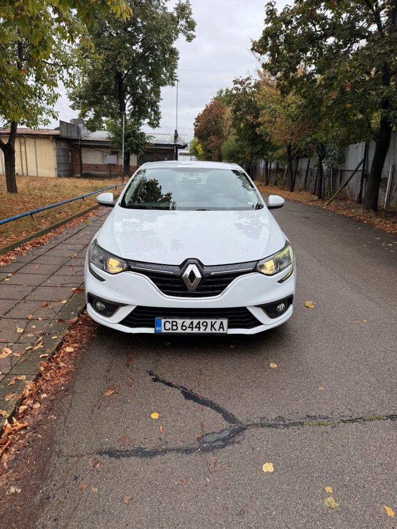 Renault Megane 1.5 dCi 110кс Рено България, снимка 8 - Автомобили и джипове - 51932064