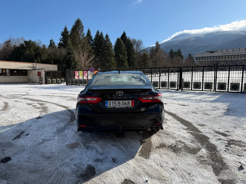 Toyota Camry 2.5 AWD, снимка 5 - Автомобили и джипове - 53074980