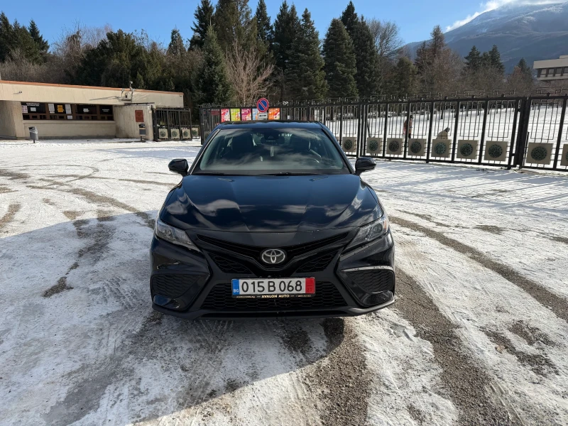 Toyota Camry 2.5 AWD, снимка 2 - Автомобили и джипове - 53074980