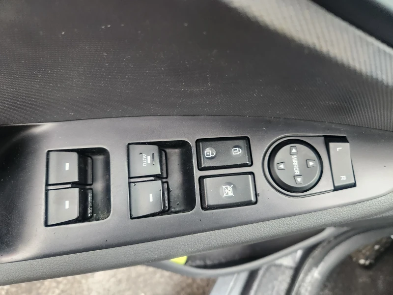 Hyundai Ioniq, снимка 7 - Автомобили и джипове - 53101584