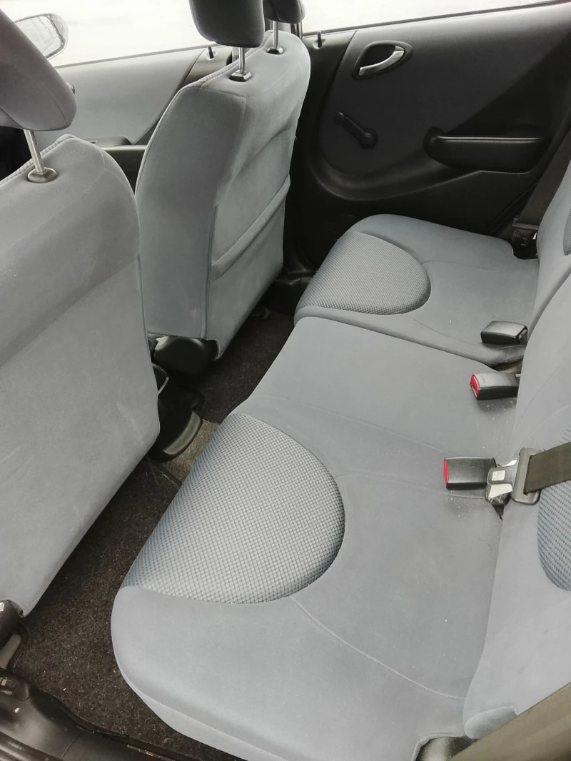 Honda Jazz 1.4neu feis, снимка 4 - Автомобили и джипове - 53572032