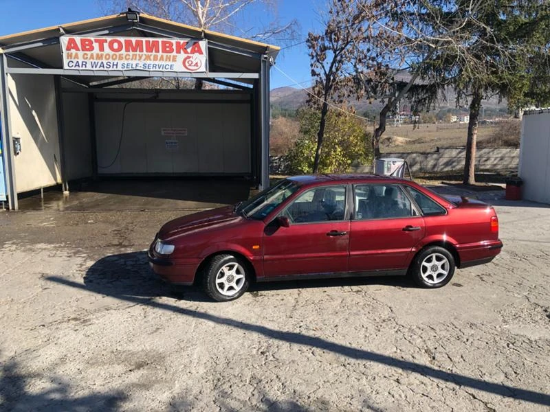 VW Passat 1.9tdi, CL, снимка 15 - Автомобили и джипове - 47381652