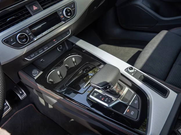 Audi A5 Sportback 45 TFSI Quattro = S-line = Гаранция - изображение 7