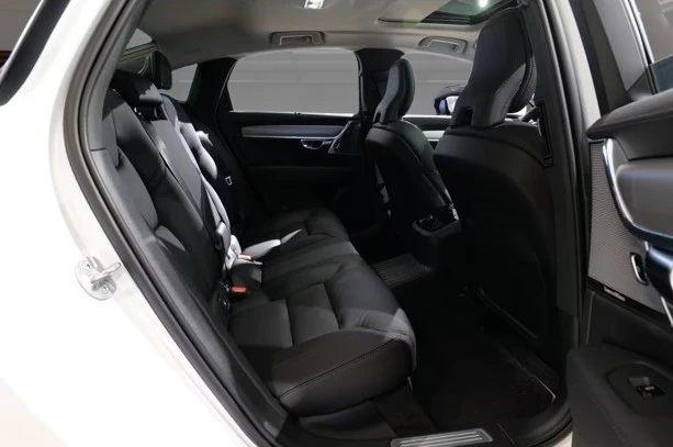 Volvo S90 T8 Recharge AWD = Ultimate Dark = Гаранция, снимка 10 - Автомобили и джипове - 55089801