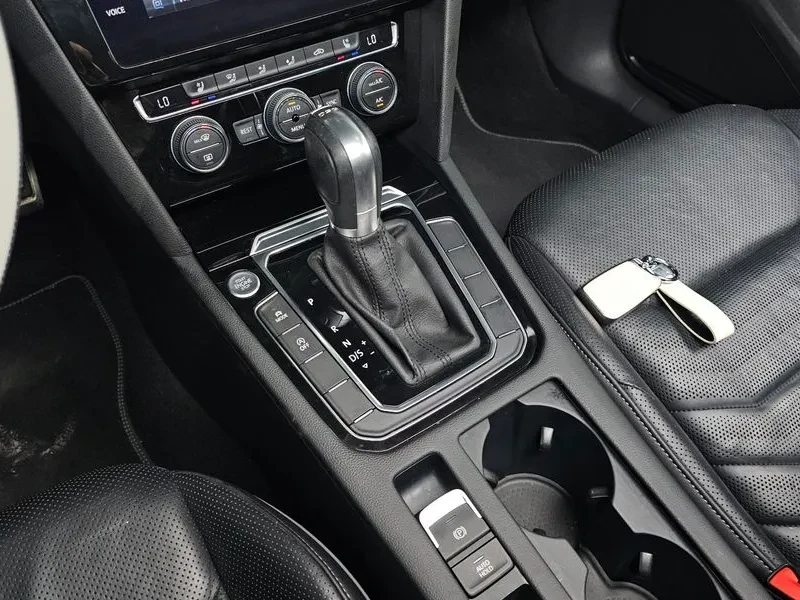 VW Arteon 2.0 TDI - САМО 30% АВАНС, снимка 9 - Автомобили и джипове - 55895289