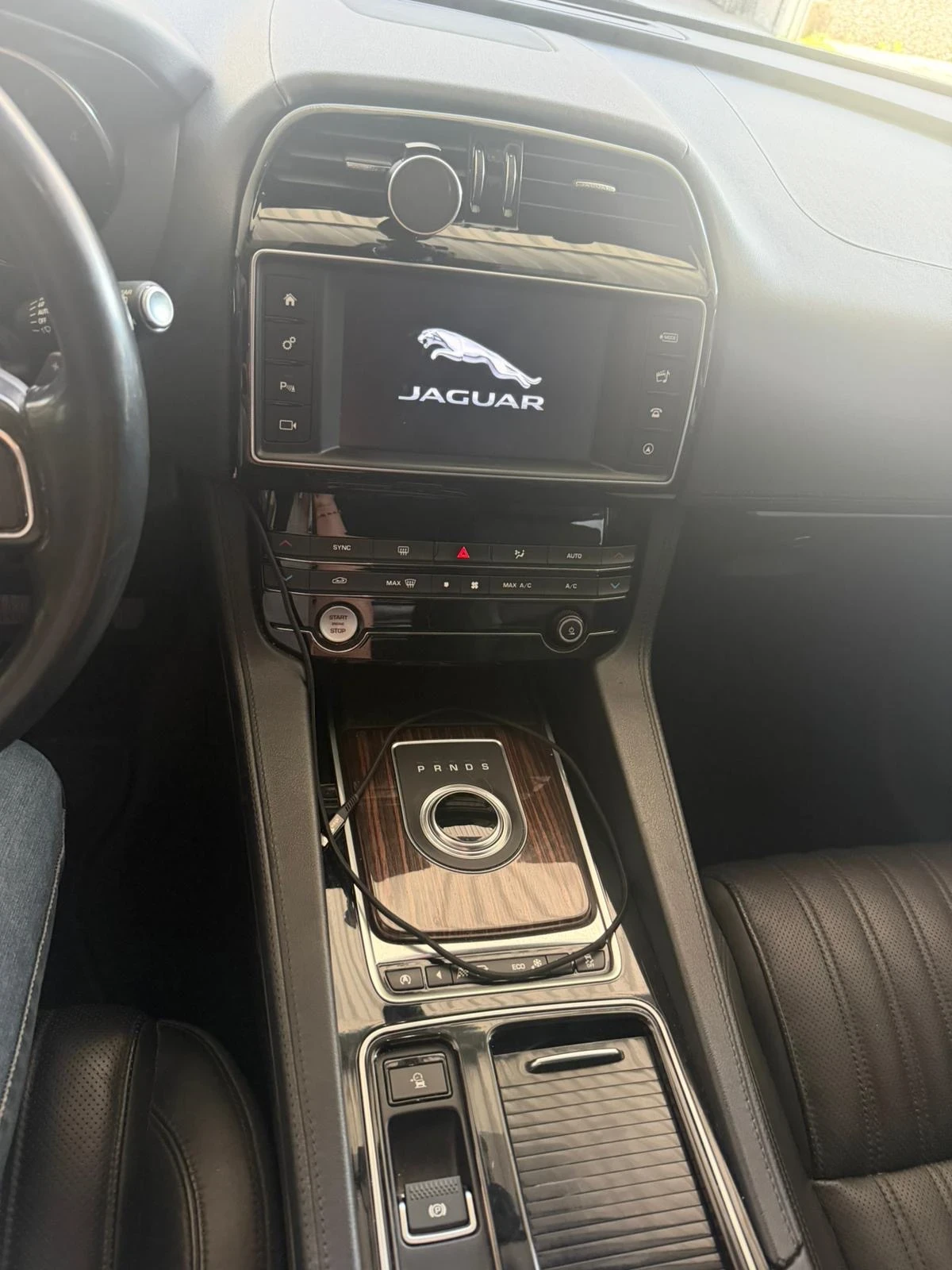 Jaguar F-PACE 2.0 На части, снимка 4 - Автомобили и джипове - 46668898