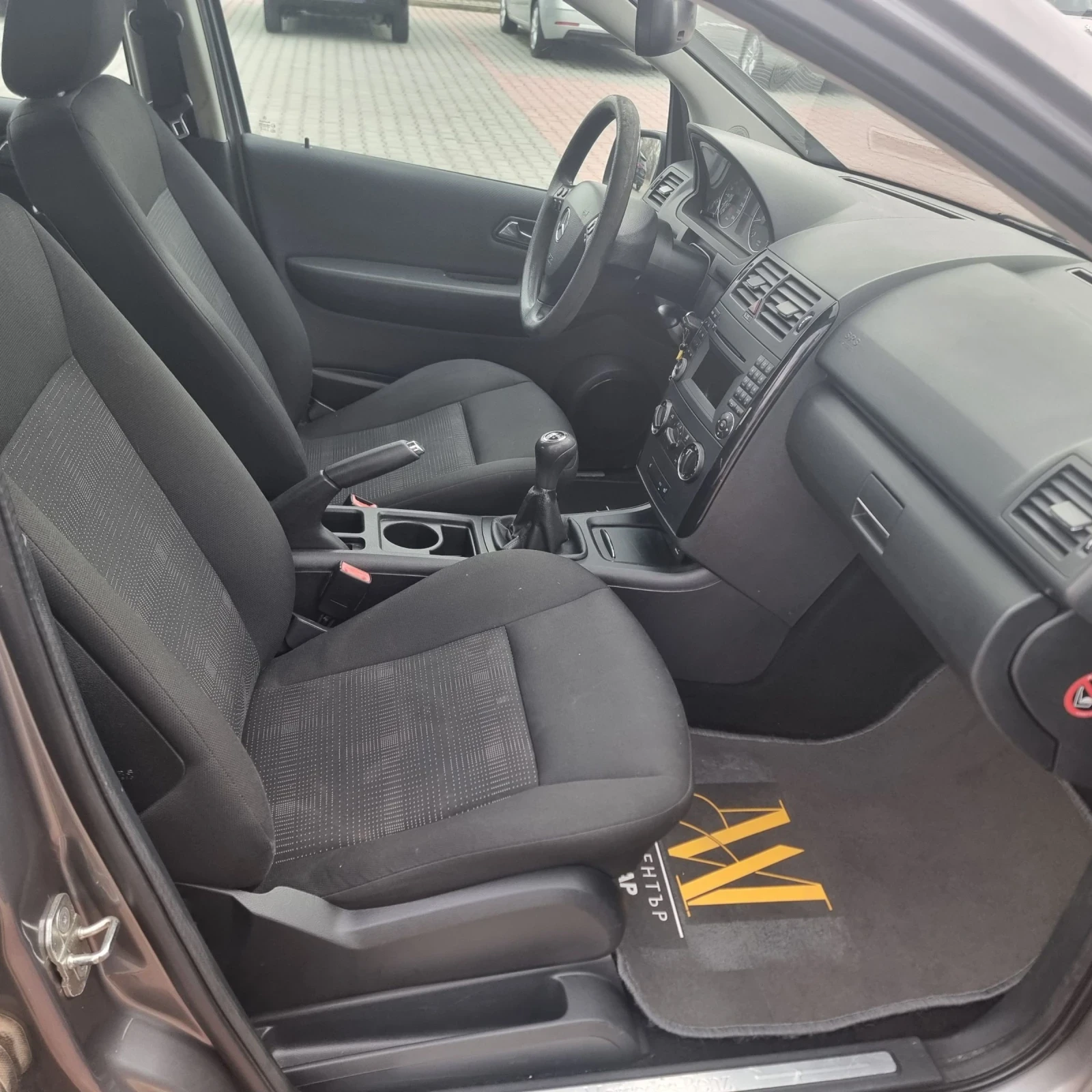 Mercedes-Benz A 160 1.5  | Mobile.bg — изображение 11