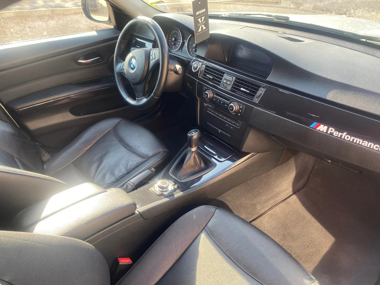 BMW 330  - изображение 8