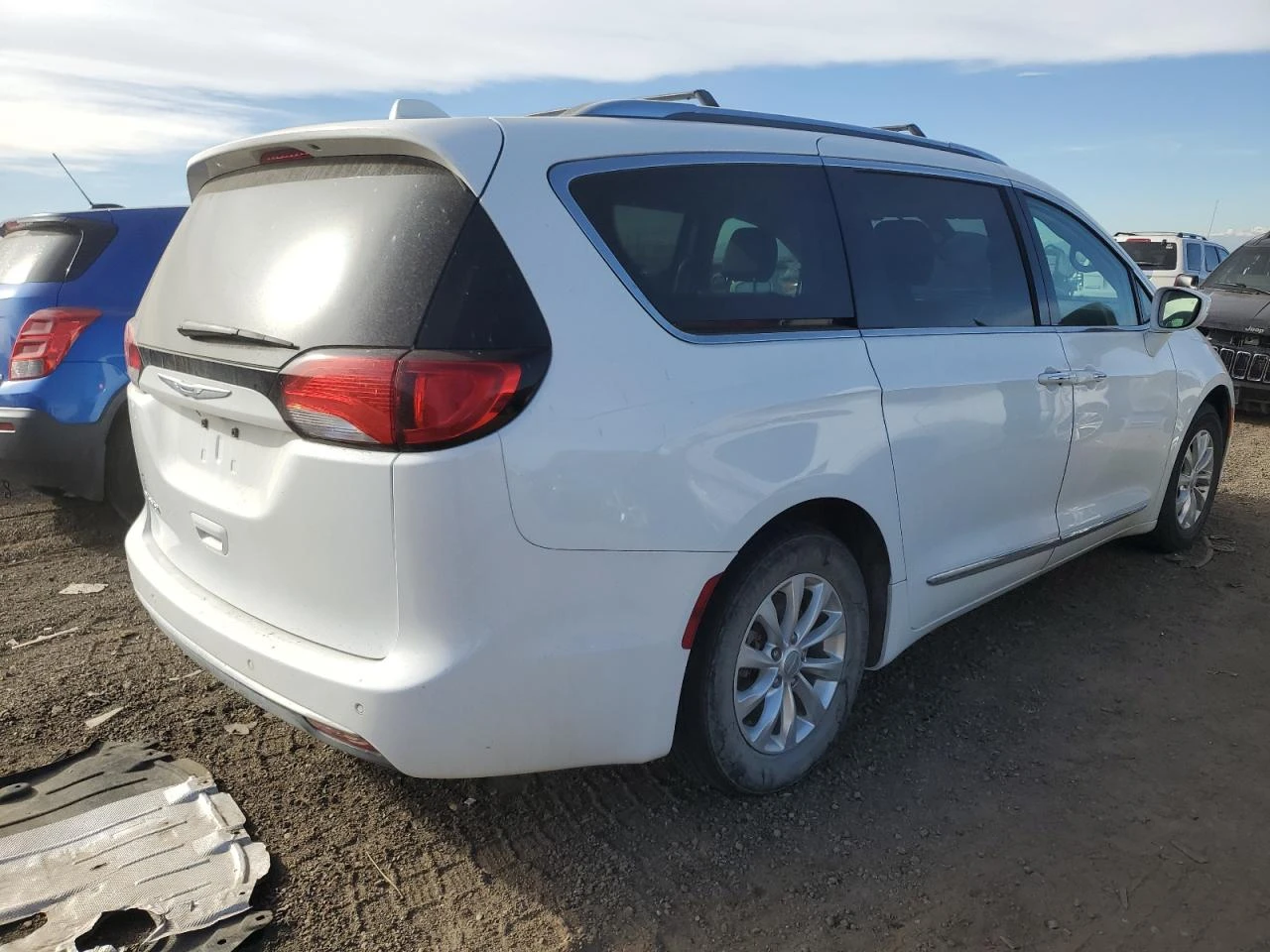 Chrysler Pacifica TOURING L PLUS - изображение 6
