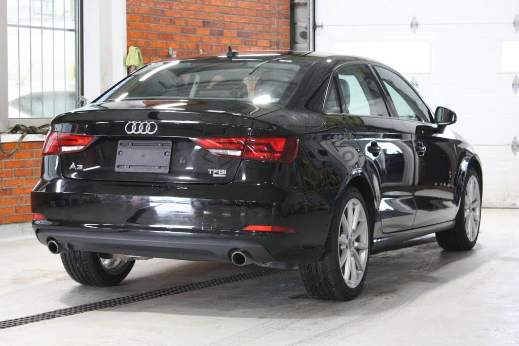 Audi A3 * Komfort* S-Line* АвтоКредит (ЦЕНА ДО БГ) - изображение 4