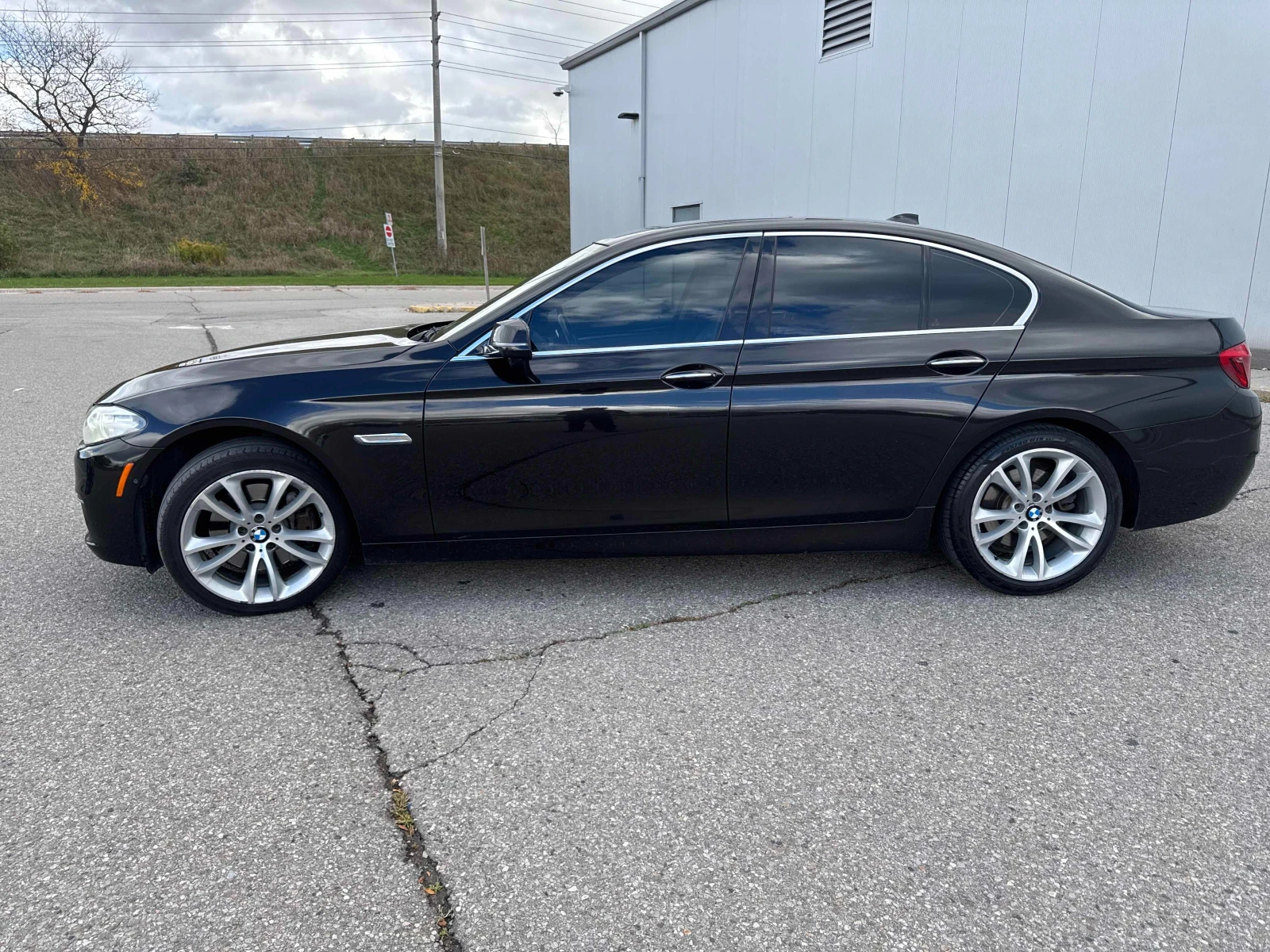 BMW 535 * * XDRIVE * * CARFAX * *   * *  | Mobile.bg   4