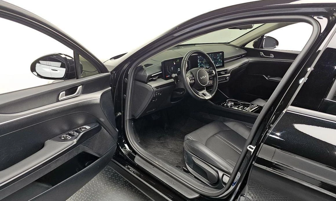 Kia K5 2.0 Prestige * НАЙ-ДОБРА ЦЕНА В БЪЛГАРИЯ*  - изображение 10
