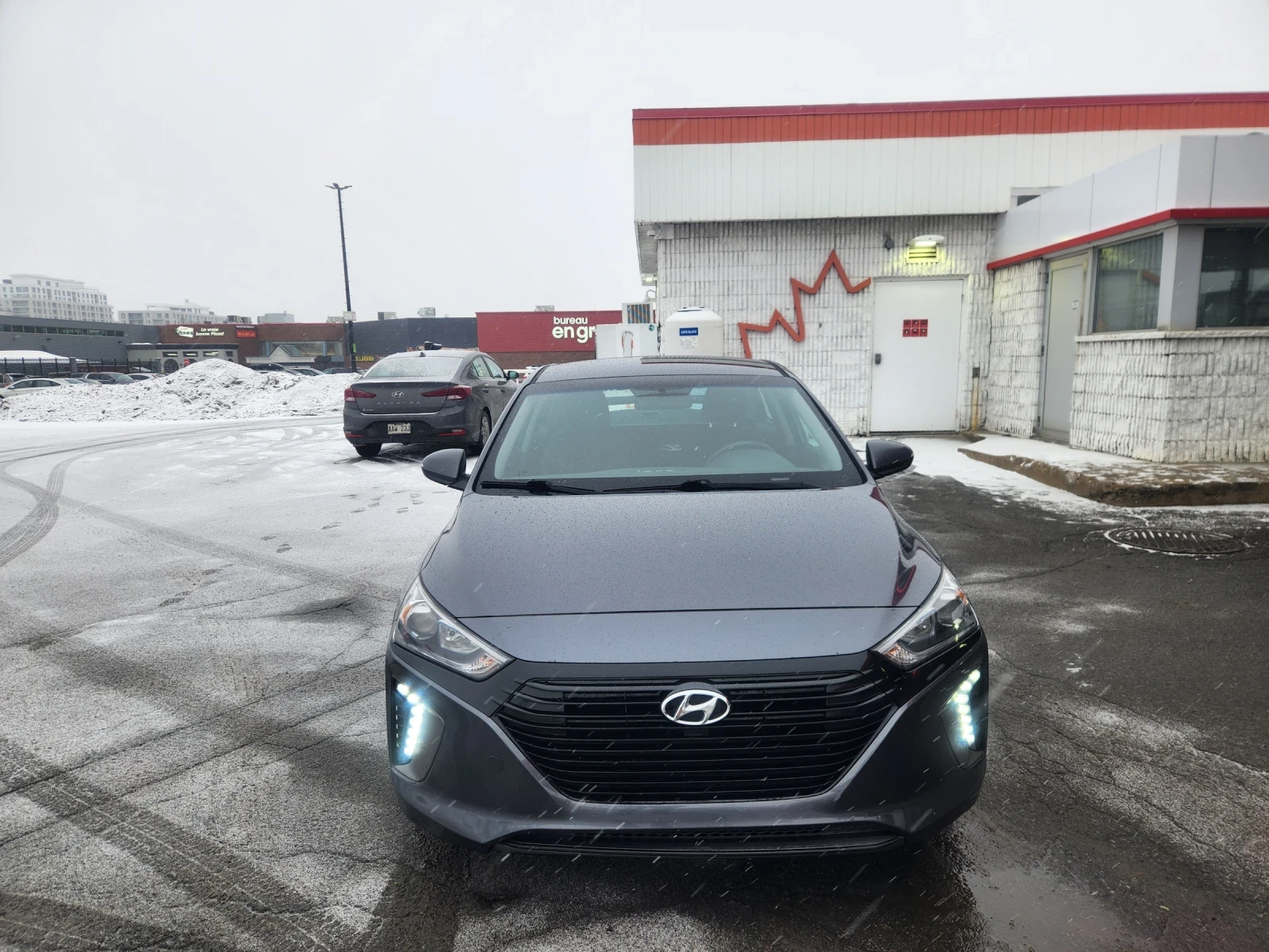 Hyundai Ioniq  - изображение 3