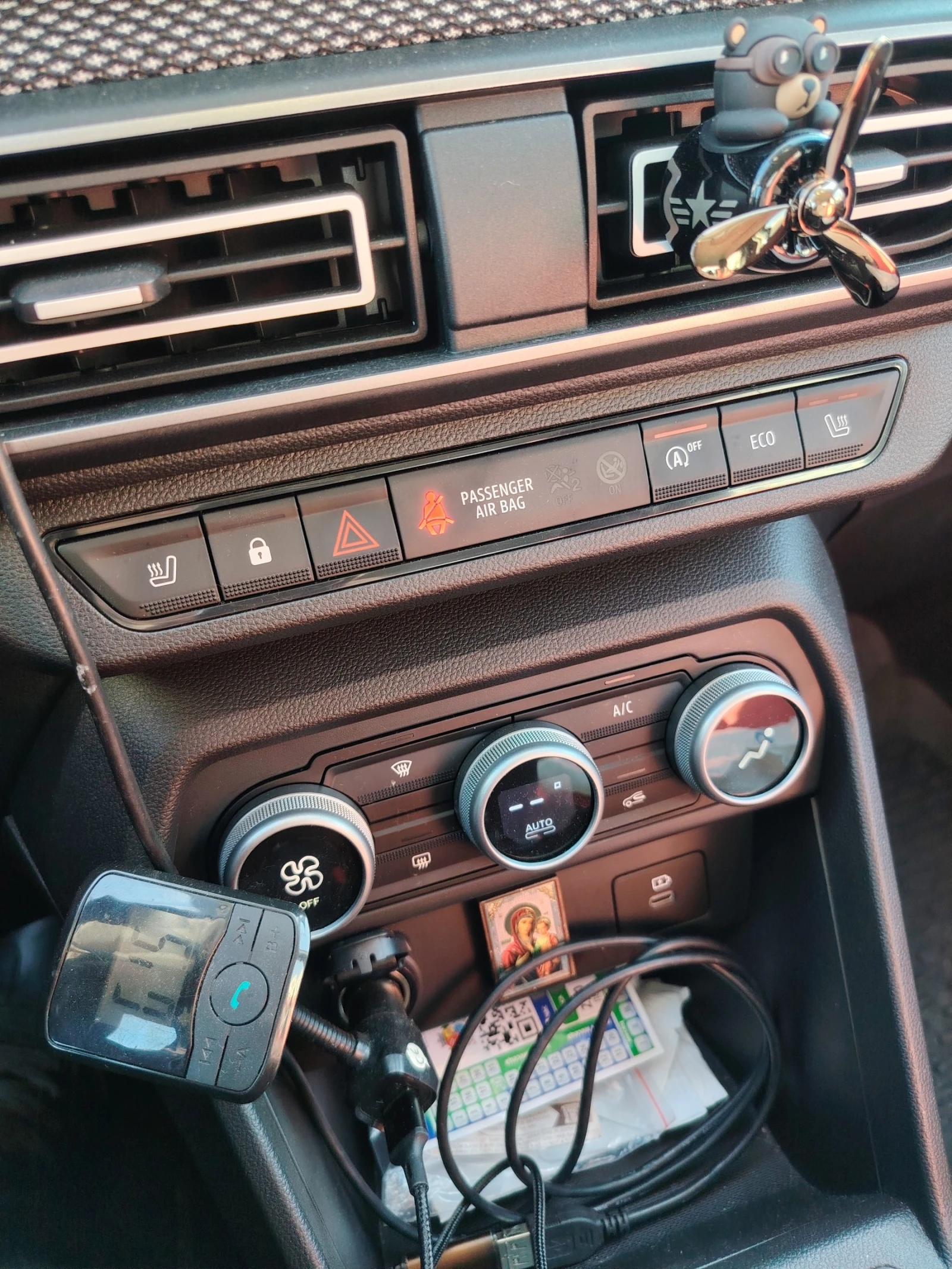 Dacia Logan 1.0 еко - изображение 5