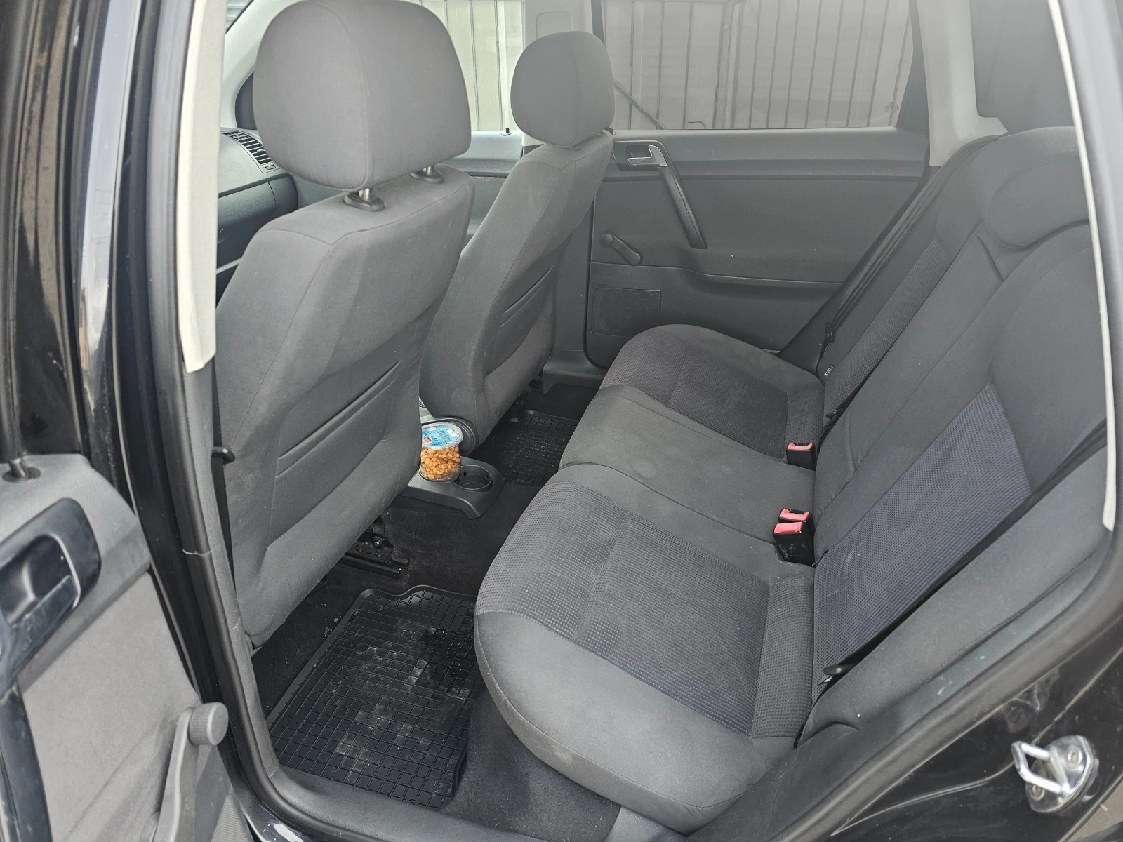 VW Polo Гаражно-климатр , снимка 14 - Автомобили и джипове - 53712188