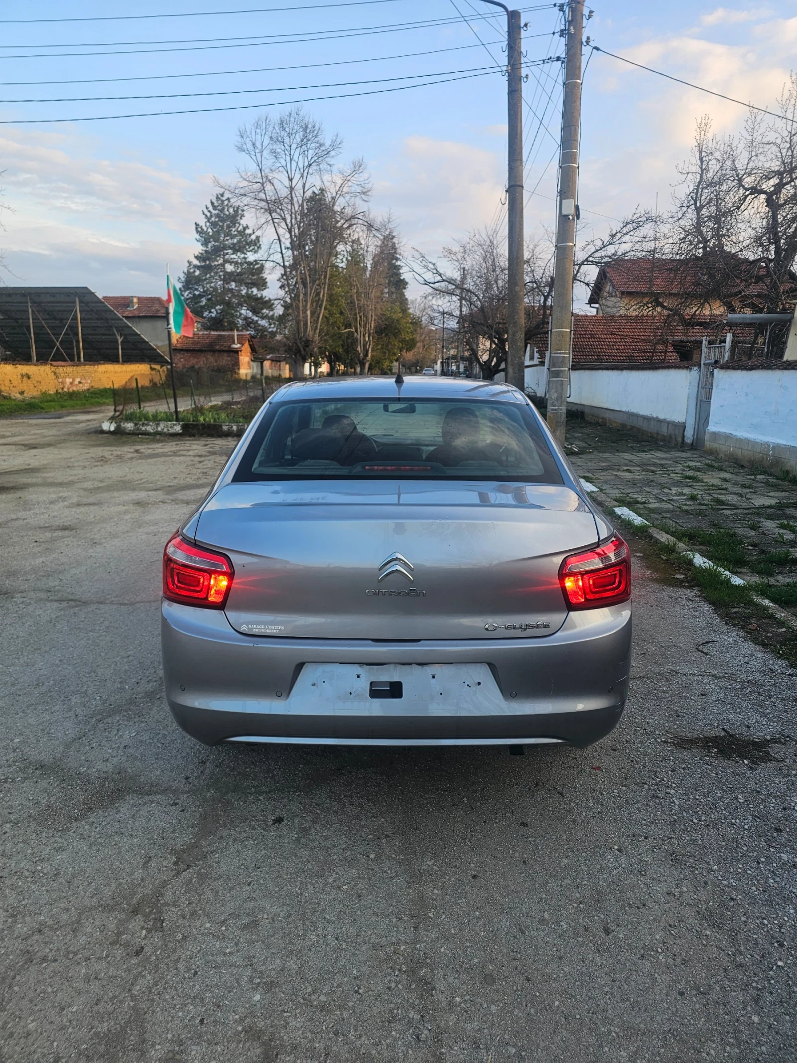 Citroen C-Elysee 1.2, снимка 4 - Автомобили и джипове - 54061423