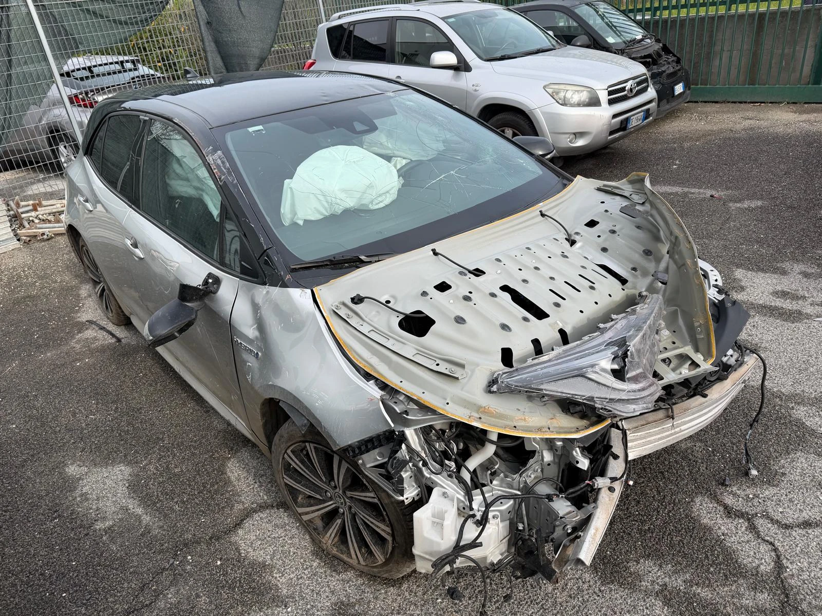 Toyota Corolla 1.8HYBRID 65000�� | Mobile.bg � ����������� 2