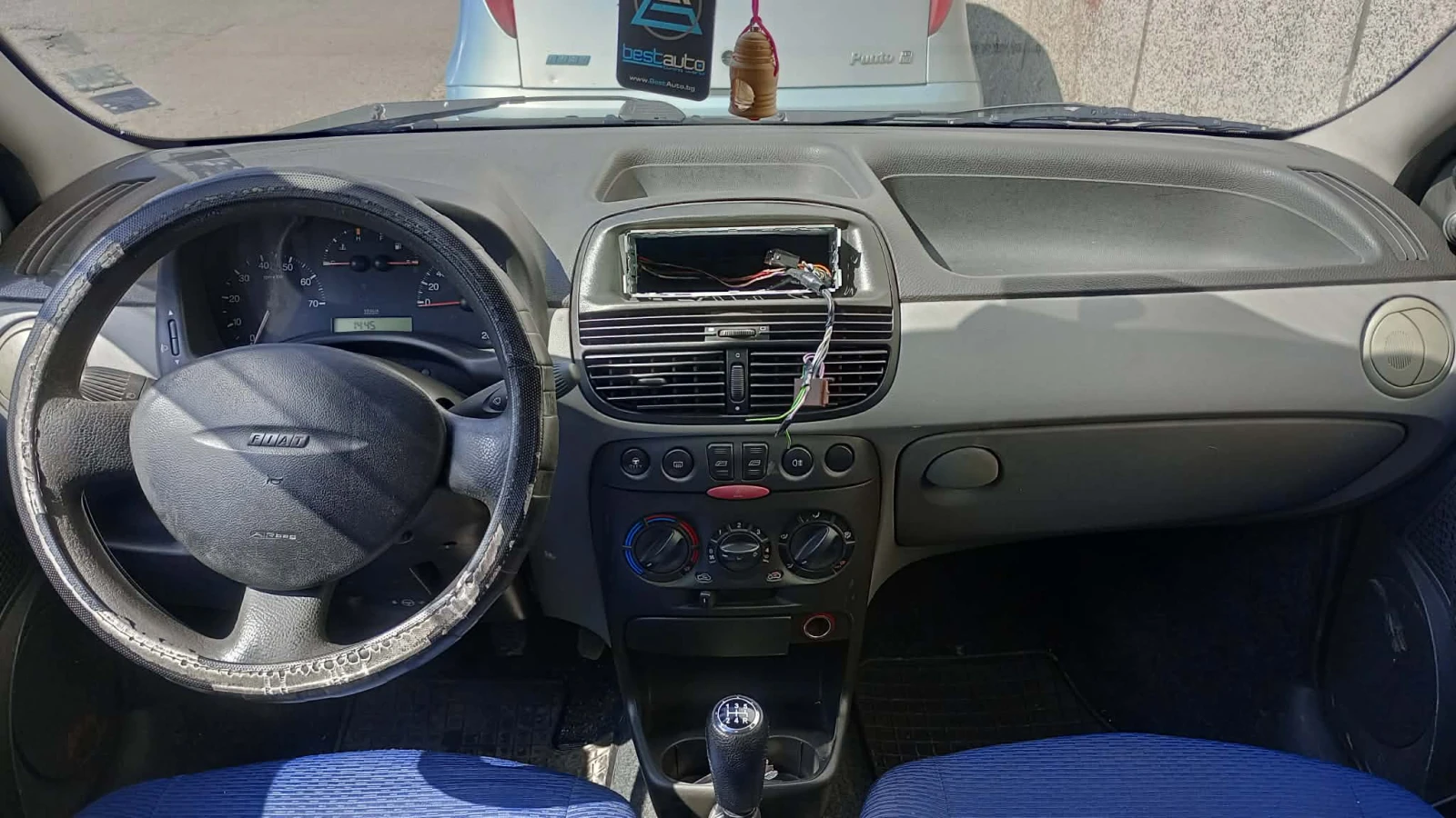 Fiat Punto 1.2, снимка 8 - Автомобили и джипове - 54180677