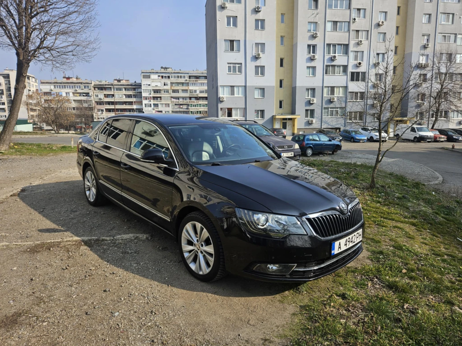 Skoda Superb 2.0 TDI  DSG facelift | Auto.bg — изображение 1