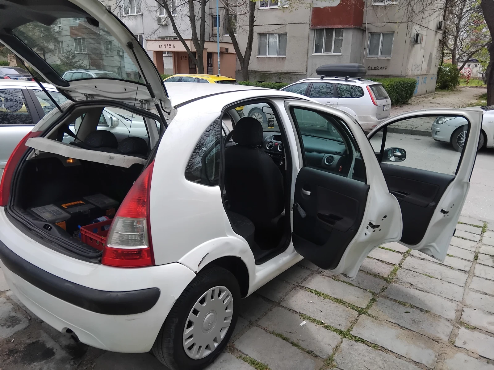 Citroen C3, снимка 6 - Автомобили и джипове - 54204578