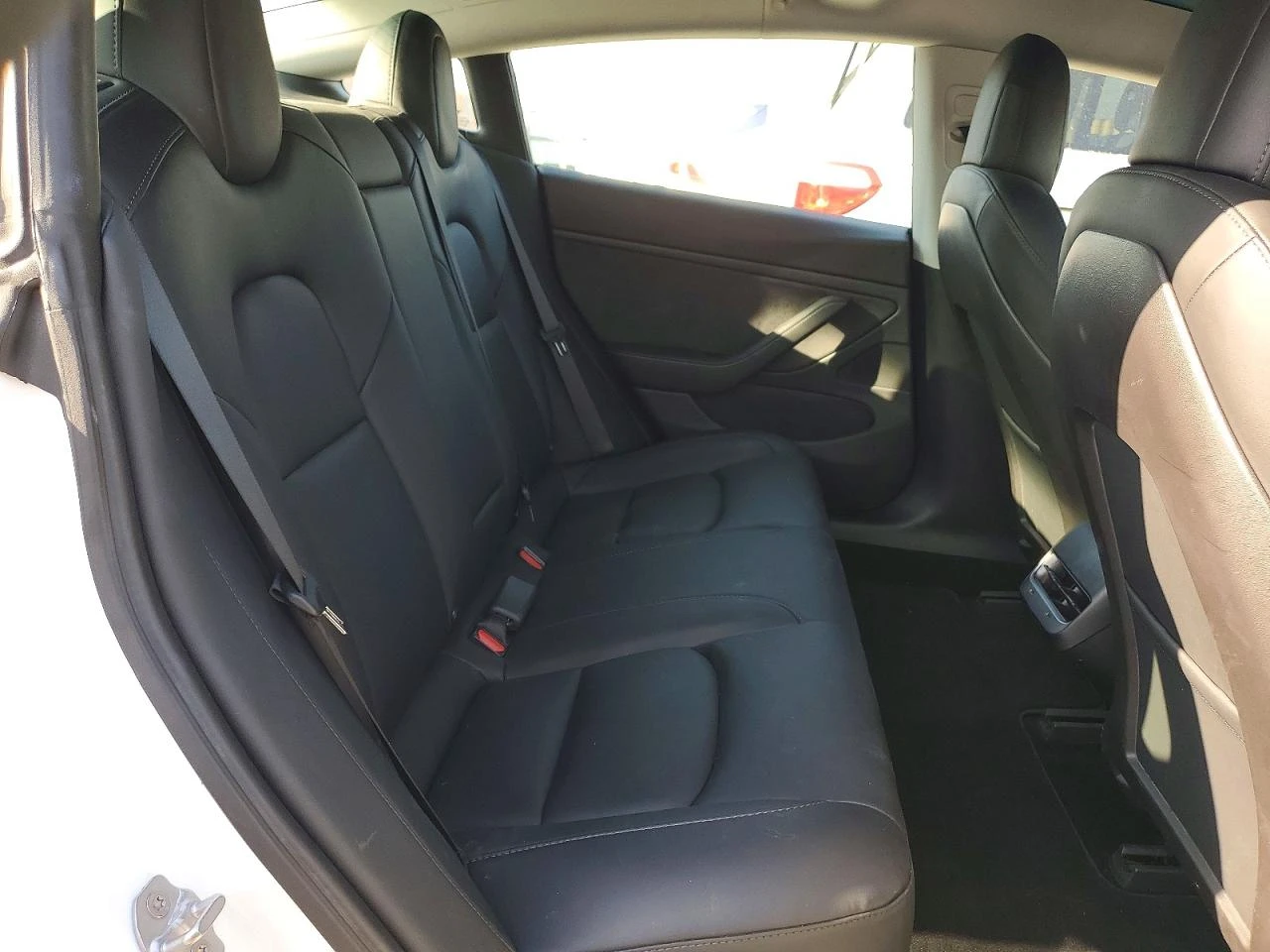 Tesla Model 3 Long Range AWD, снимка 10 - Автомобили и джипове - 54297369