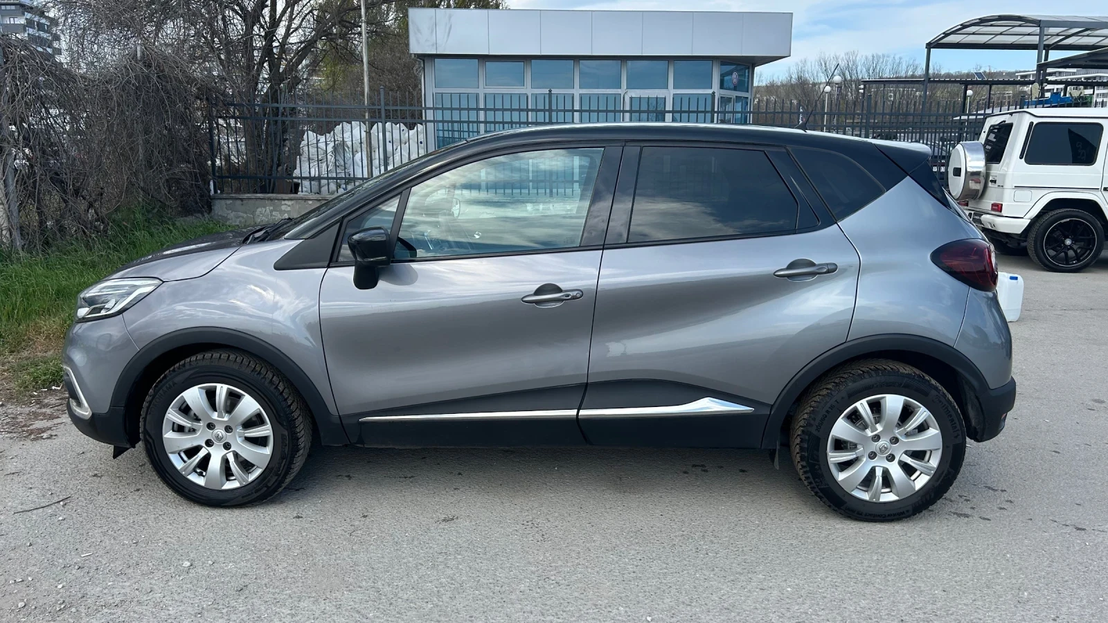 Renault Captur 1.3i facelift ��������� | Mobile.bg � ����������� 4