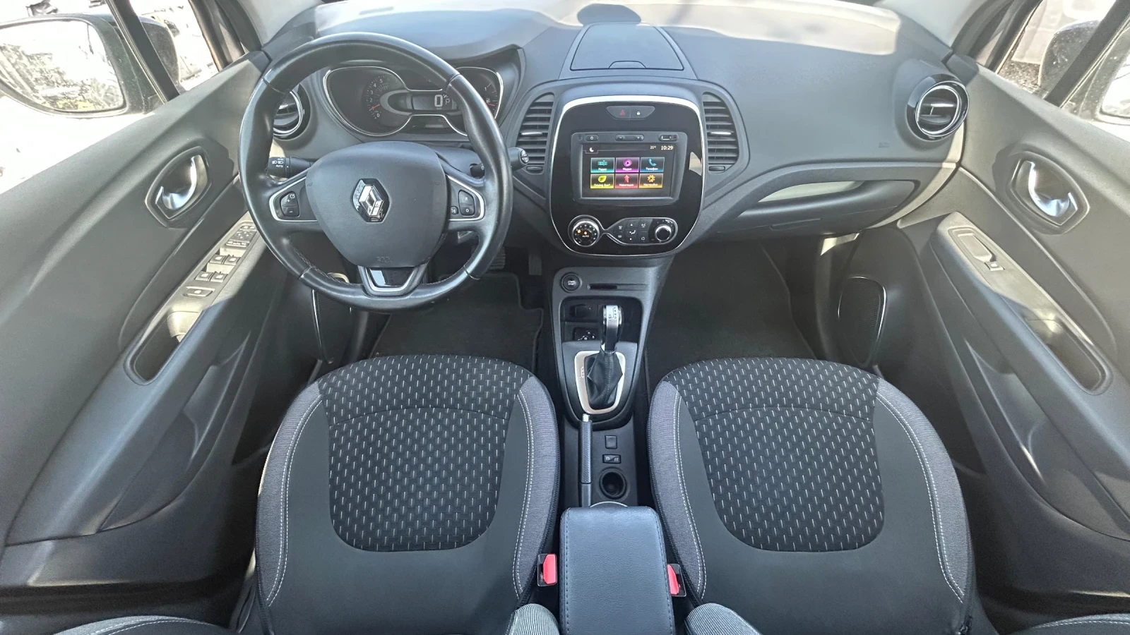 Renault Captur 1.3i facelift ��������� | Mobile.bg � ����������� 11