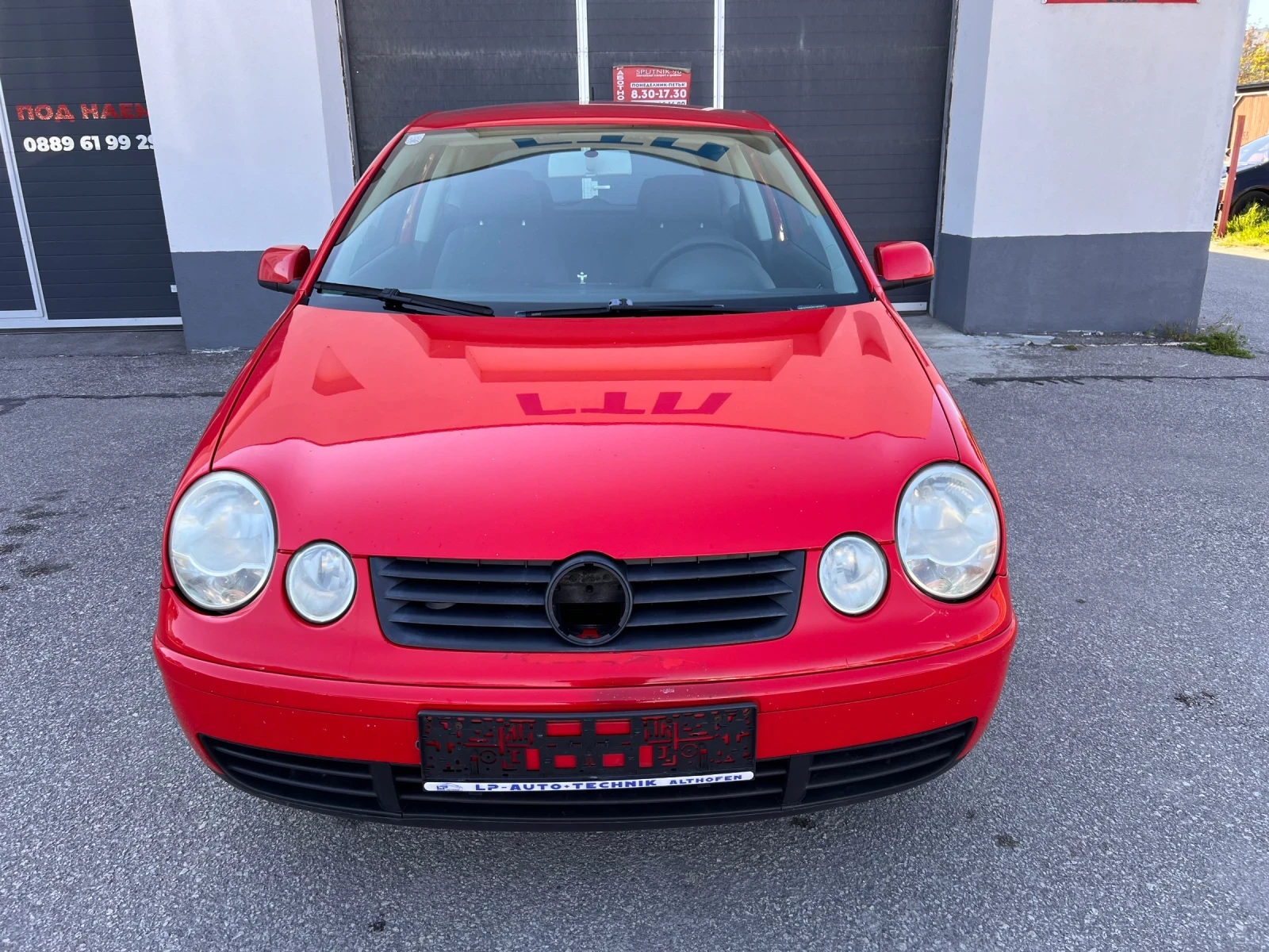 VW Polo 1.4i 75k.c * Климатик* , снимка 7 - Автомобили и джипове - 54429695