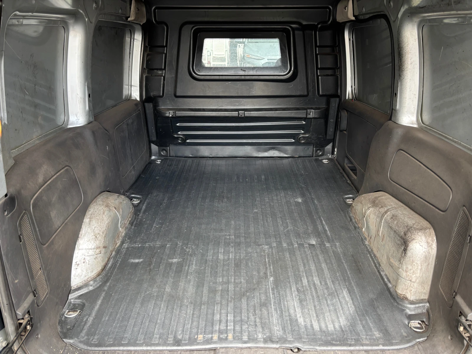 Opel Combo 1.3 CDTI РЪЧКА, снимка 14 - Автомобили и джипове - 54574751
