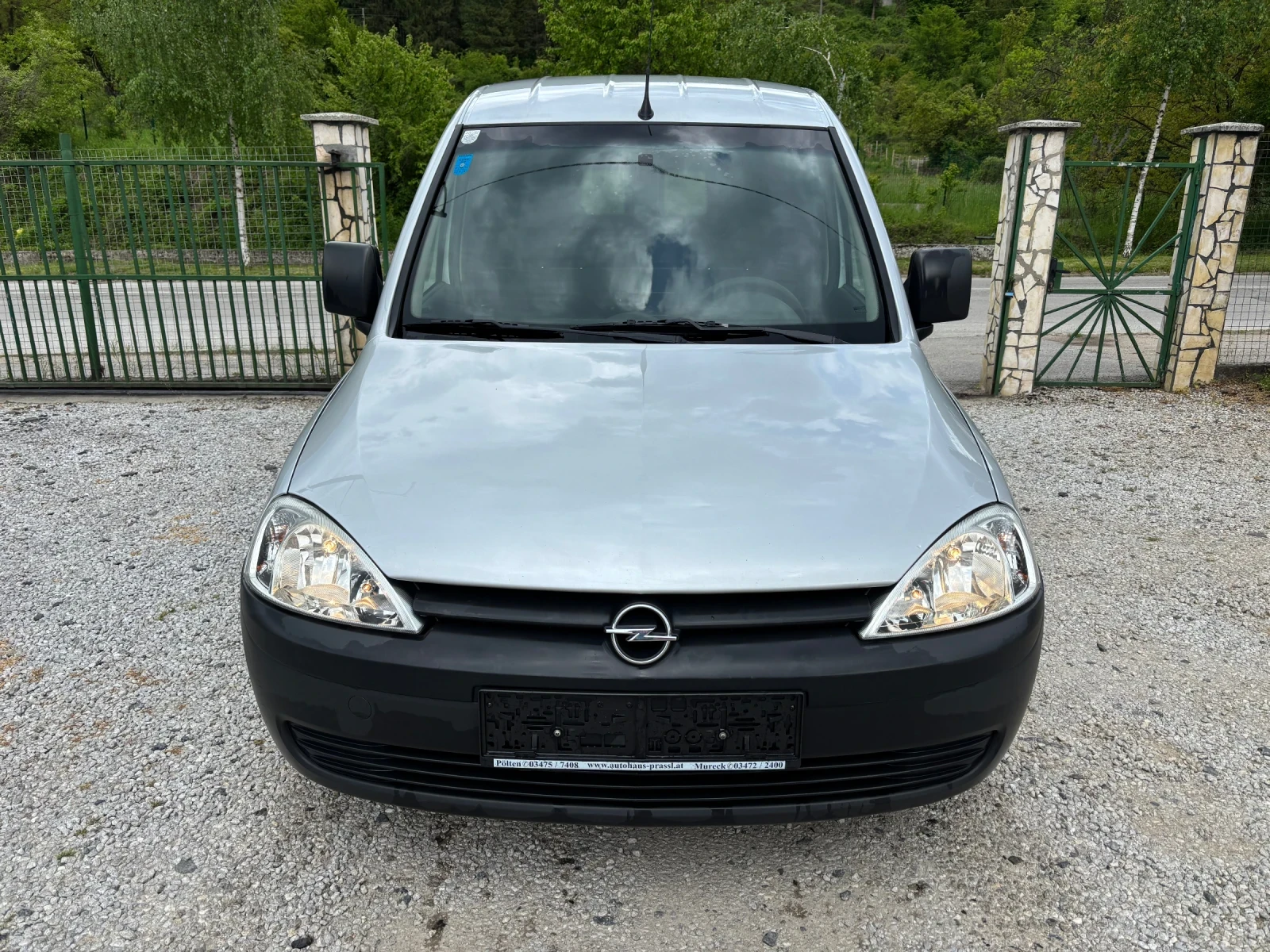 Opel Combo 1.3 CDTI РЪЧКА, снимка 3 - Автомобили и джипове - 54574751