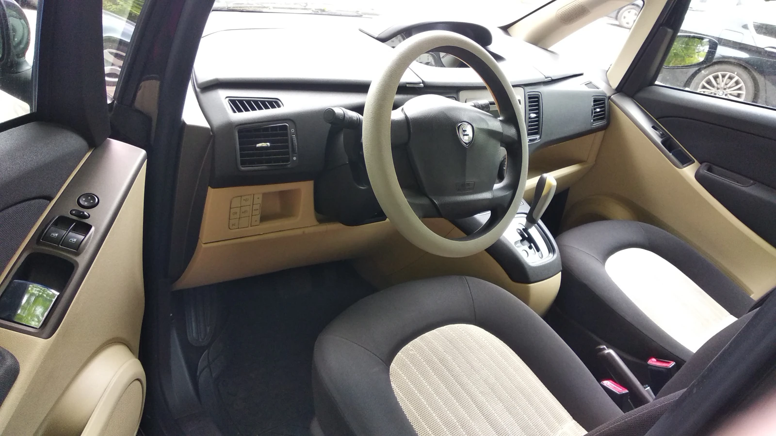 Lancia Musa, снимка 9 - Автомобили и джипове - 54638424