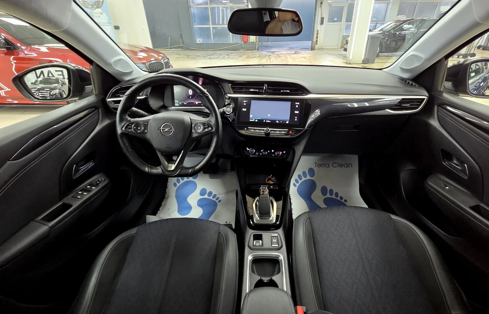 Opel Corsa GS line/Camera/Navi, снимка 13 - Автомобили и джипове - 54833534