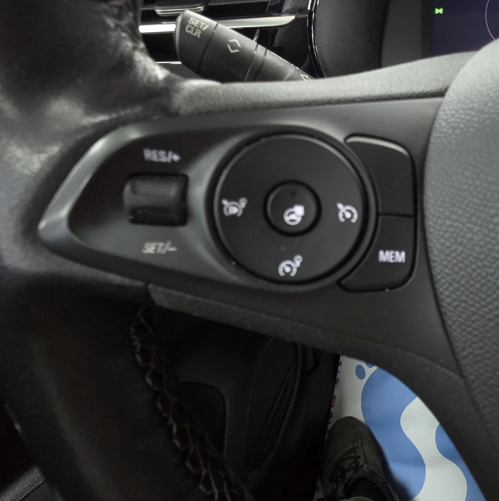 Opel Corsa GS line/Camera/Navi, снимка 16 - Автомобили и джипове - 54833534