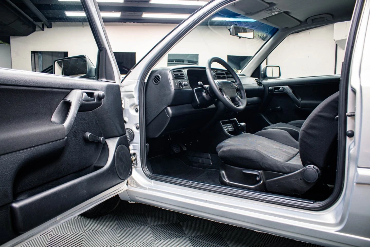 VW Golf, снимка 12 - Автомобили и джипове - 55372118