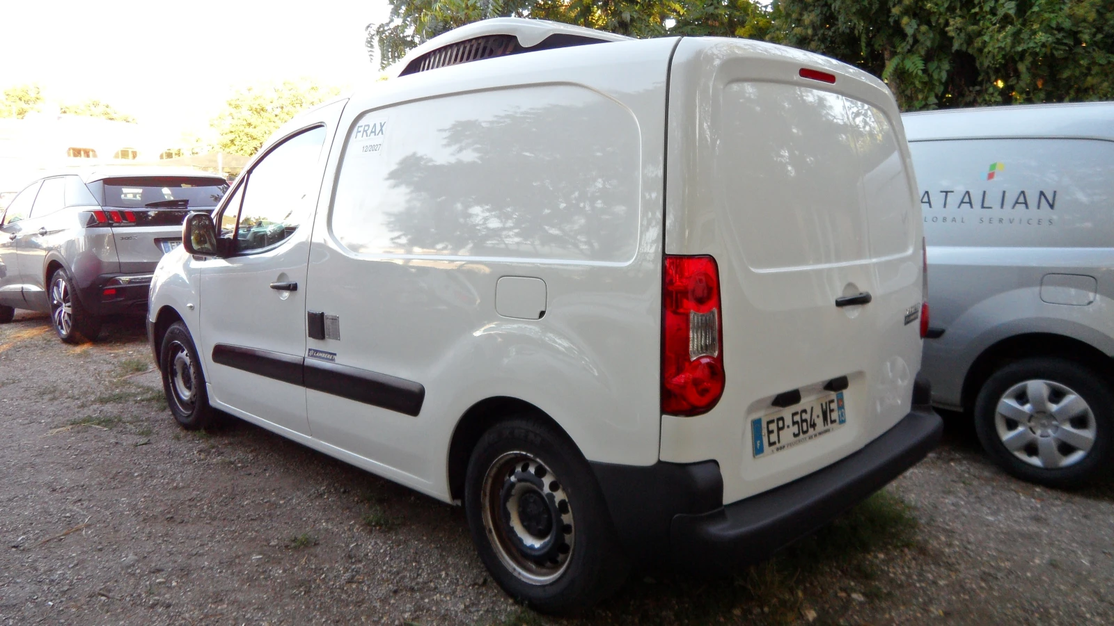 Peugeot Partner  FRIGO -20/+ 30, снимка 10 - Автомобили и джипове - 55504552