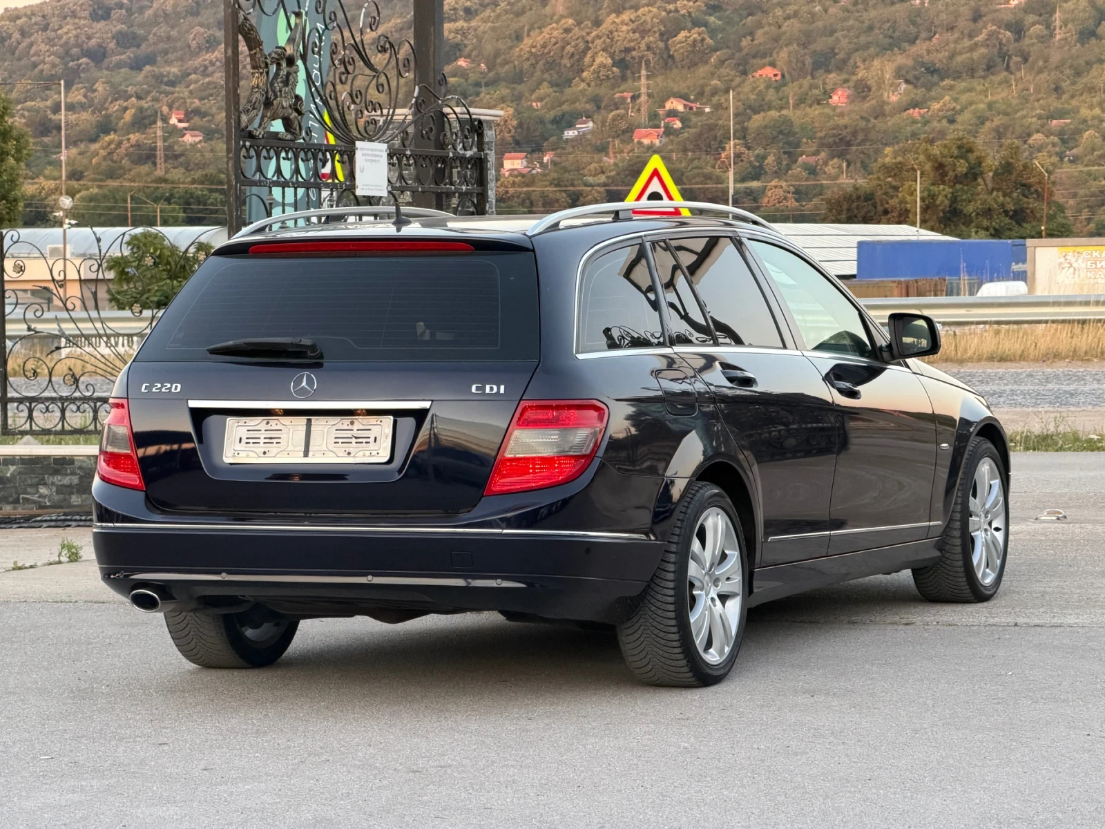Mercedes-Benz C 220 2.2CDI АВТОМАТ ИТАЛИЯ, снимка 10 - Автомобили и джипове - 55590718