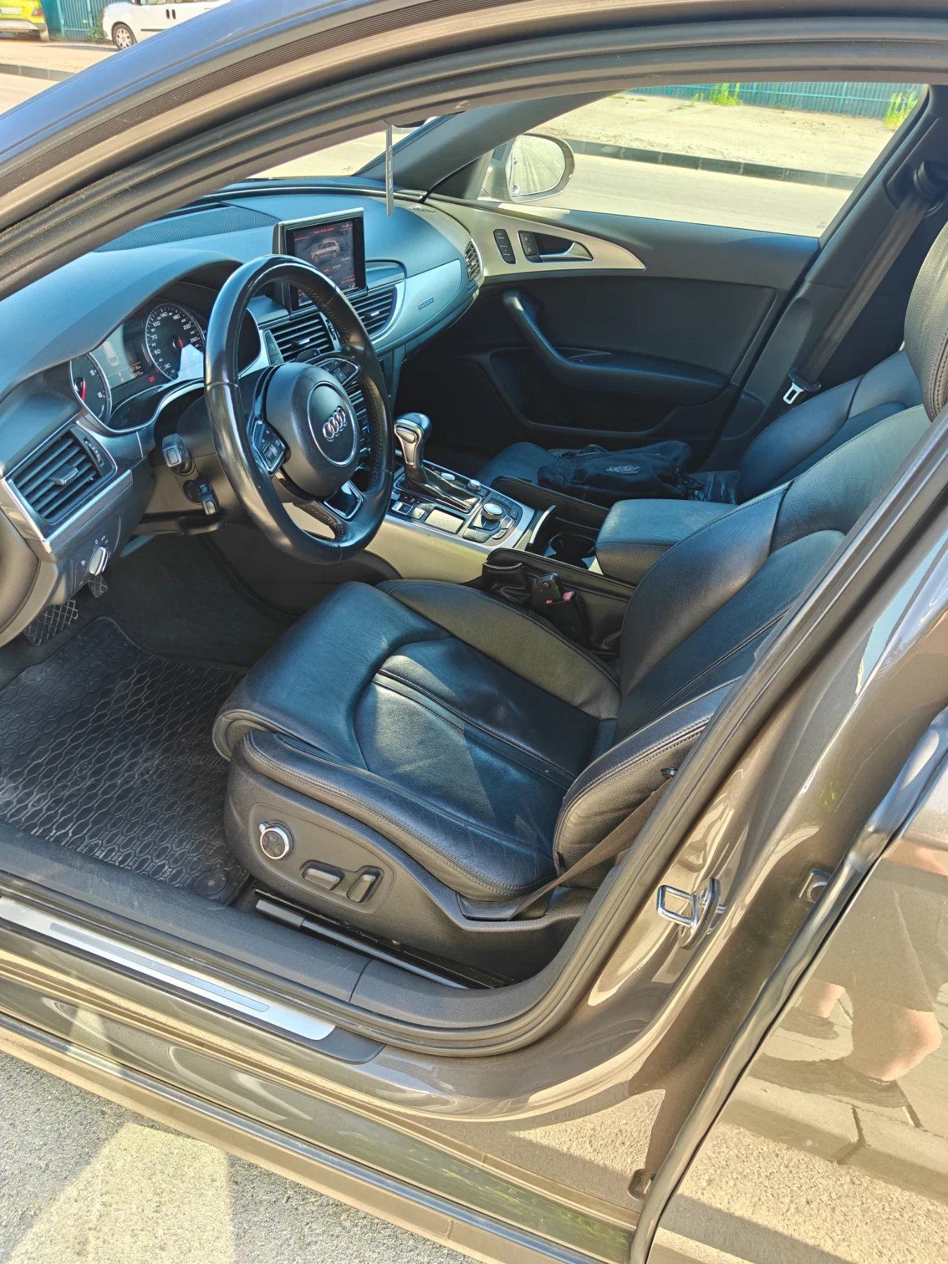 Audi A6, снимка 14 - Автомобили и джипове - 55618458