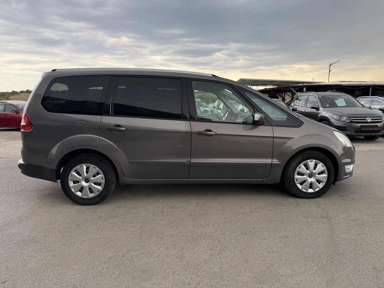 Ford Galaxy 2.0TDCi FACELIFT АВТОМАТИК 7 МЕСТА, снимка 7 - Автомобили и джипове - 55796409