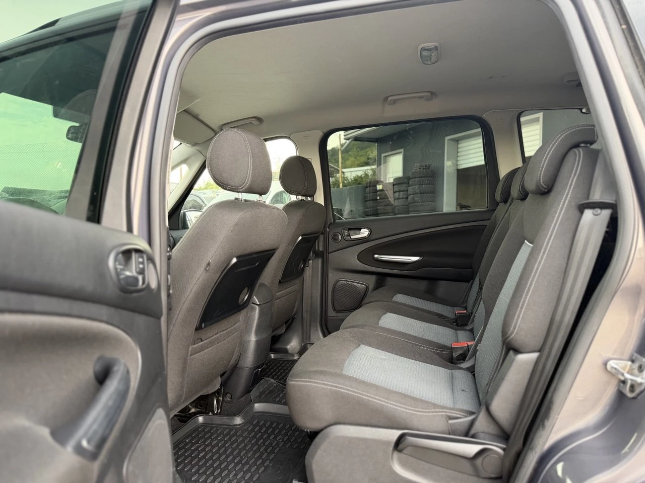Ford Galaxy 2.0TDCi FACELIFT АВТОМАТИК 7 МЕСТА, снимка 11 - Автомобили и джипове - 55796409