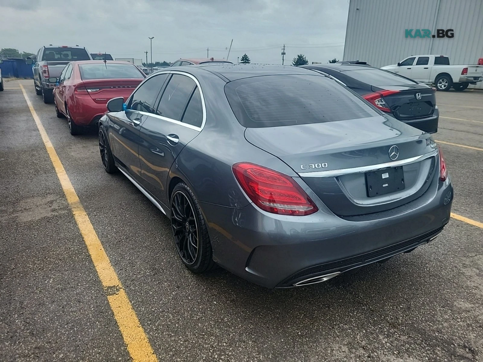 Mercedes-Benz C 300 4Matic * AMG Line * АвтоКредит * (ЦЕНА ДО БГ), снимка 6 - Автомобили и джипове - 56039861