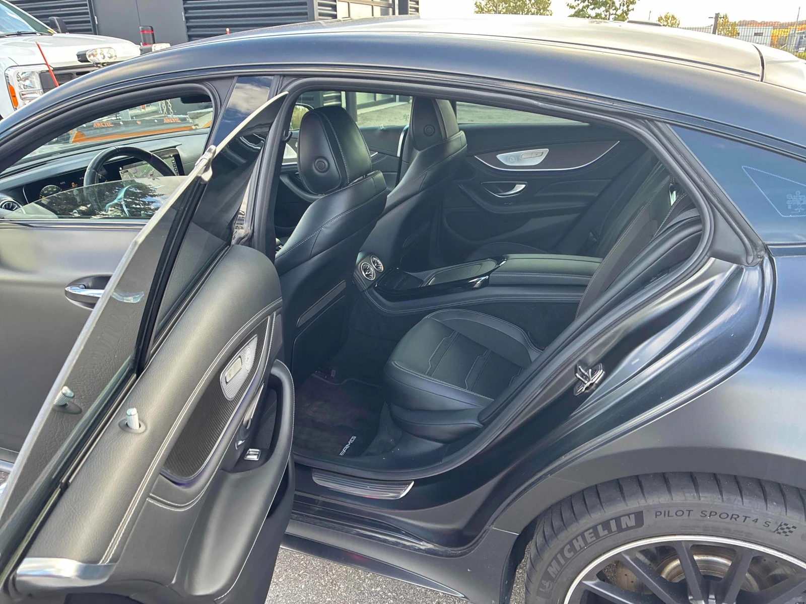 Mercedes-Benz GT 53* AMG* MILD-HYBRID* BURMERSTER* 360VIEW* ����� � | Mobile.bg � ����������� 13