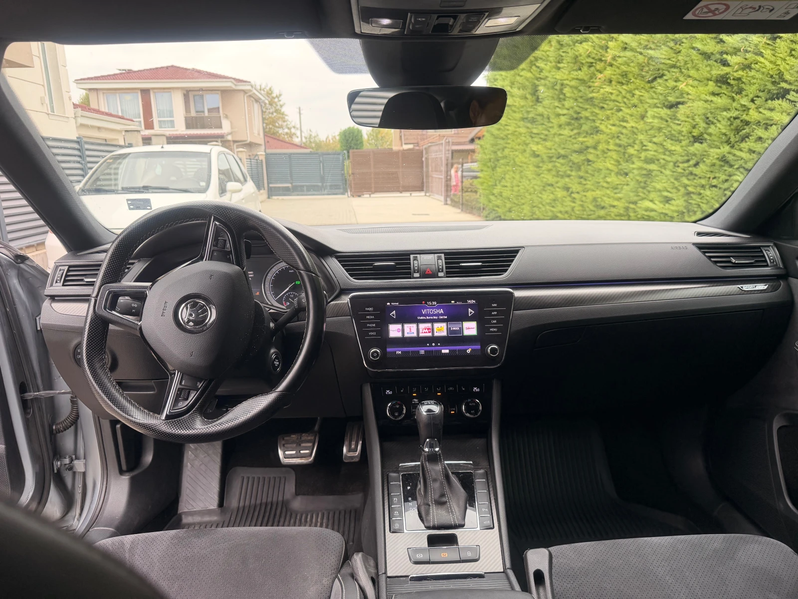 Skoda Superb Sportline, снимка 13 - Автомобили и джипове - 56648060