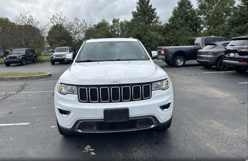 Jeep Grand cherokee 5.7L LIMITED 4WD/Крайна цена до България !, снимка 1 - Автомобили и джипове - 47432207