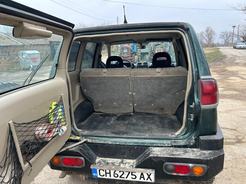 Nissan Terrano, снимка 8 - Автомобили и джипове - 49322753